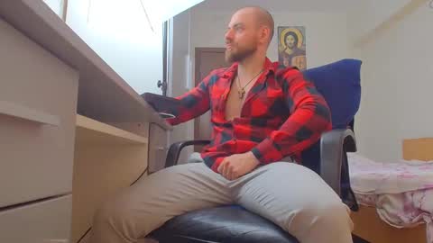 Ryanstone  online show from May 2026 04:09:02 AM