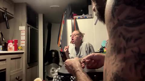 Snapshot of rytracey2024 chatting on December 2024 10:02:02 PM RyTracey2024 online show from December 2024 10:02:02 PM