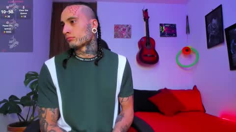 Snapshot of ryuk_it chatting on March 2025 01:25:02 PM leopmonk help me reach 100 thumbs up online show from March 2025 01:25:02 PM