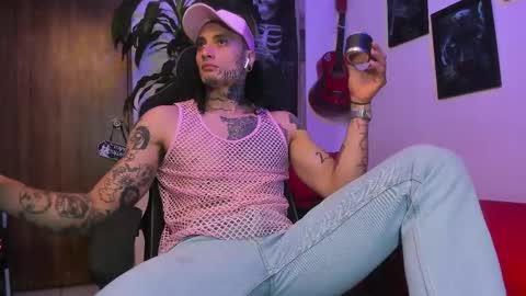 Snapshot of ryuk_it chatting on October 2025 01:43:02 PM leopmonk help me reach 100 thumbs up online show from October 2025 01:43:02 PM