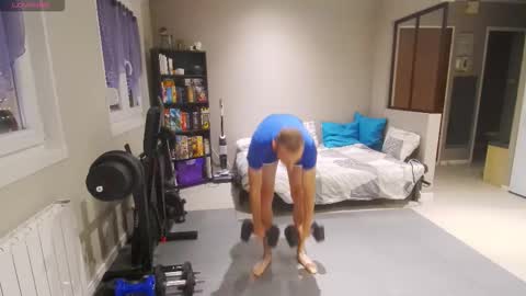 Snapshot of ryukukamifr chatting on September 2025 08:25:01 AM Ryuk FR online show from September 2025 08:25:01 AM