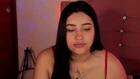 Snapshot of s_demoni1 chatting on February 2025 10:15:02 PM S H A R O N model independient online show from February 2025 10:15:02 PM