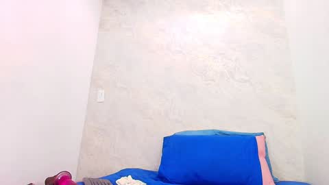 s_sofia_ online show from January 2025 01:44:01 AM