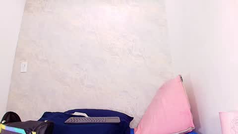 s_sofia_ online show from February 2025 07:22:02 PM