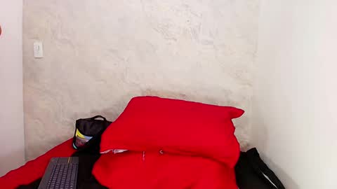 s_sofia_ online show from February 2025 07:27:01 PM