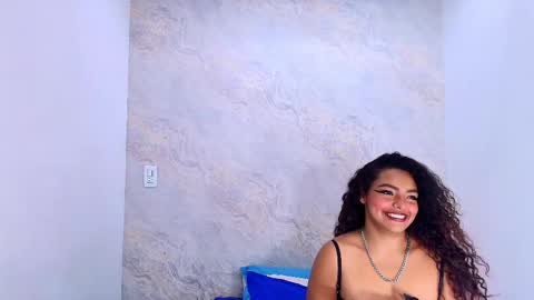 s_sofia_ online show from February 2025 07:19:02 PM