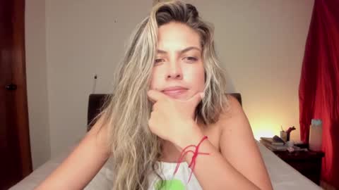 Leslie Beltrn online show from December 2024 02:38:01 AM