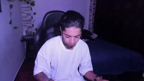 Snapshot of saad__man chatting on October 2025 02:06:02 AM Danny online show from October 2025 02:06:02 AM