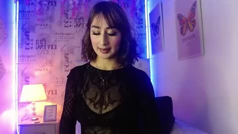 Snapshot of saara_martin chatting on November 2025 11:54:02 AM 1 online show from November 2025 11:54:02 AM