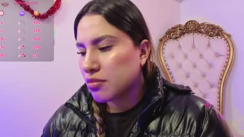 saaya_tay online show from November 2025 03:17:01 AM