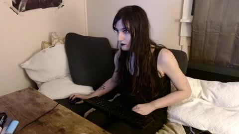 sabinewinters online show from April 2026 08:48:01 AM