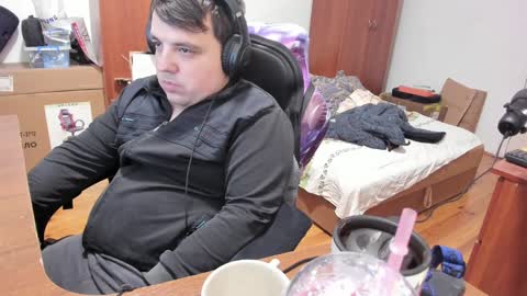 1141323  my Lord Mister Max   moms treasure online show from January 2025 04:41:02 AM