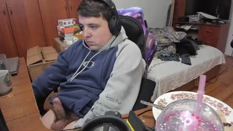 1141323  my Lord Mister Max   moms treasure online show from January 2025 05:41:02 AM