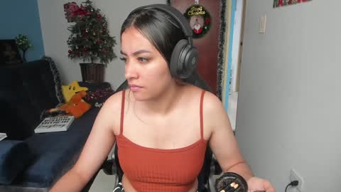 Angie  online show from December 2024 02:43:02 PM