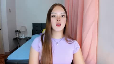 sabrina_hilson online show from December 2025 04:22:01 PM