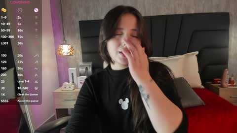 Sabrina Maria online show from January 2025 11:02:01 PM