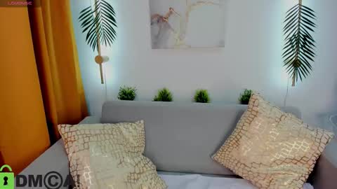 GMT7TueWedThuFriSatSun 0100am-0700am online show from October 2025 09:12:02 PM