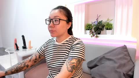 GMT7TueWedThuFriSatSun 0100am-0700am online show from March 2026 12:01:02 AM