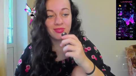 Snapshot of sabrina_tin chatting on September 2025 06:50:02 AM sabrina_tin online show from September 2025 06:50:02 AM