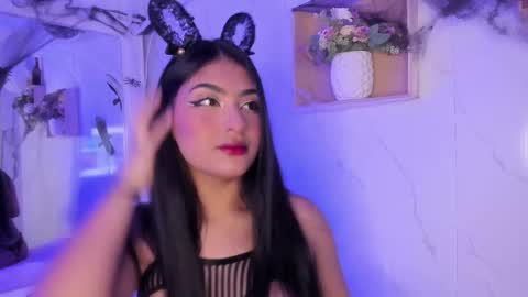 Snapshot of sabrinahims_ chatting on October 2025 03:31:02 AM mariana online show from October 2025 03:31:02 AM