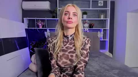 Sabrina online show from January 2026 05:27:02 PM