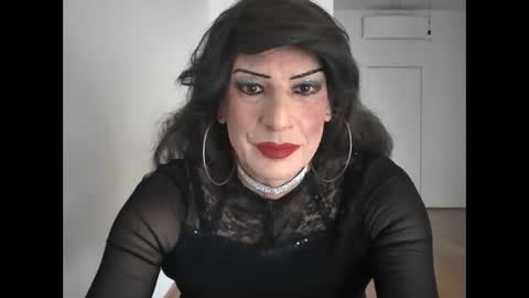 Sabrina online show from December 2025 09:47:02 AM