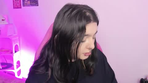 Ig  online show from September 2025 01:01:01 PM