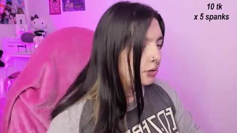 Ig  online show from October 2025 10:49:02 AM