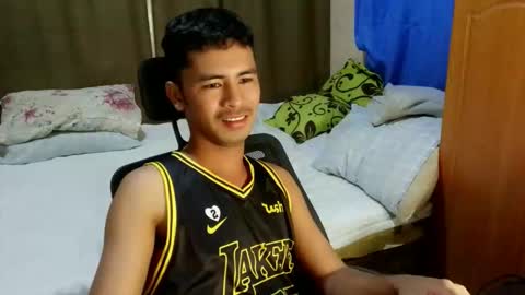Sachu01 online show from May 2026 01:19:01 PM