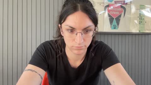 Snapshot of sadie_stars chatting on December 2024 09:42:02 PM Sadie online show from December 2024 09:42:02 PM