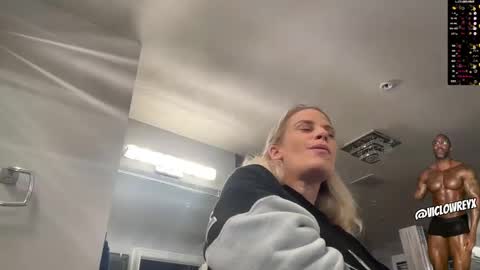 SadieRW online show from March 2025 02:46:02 AM