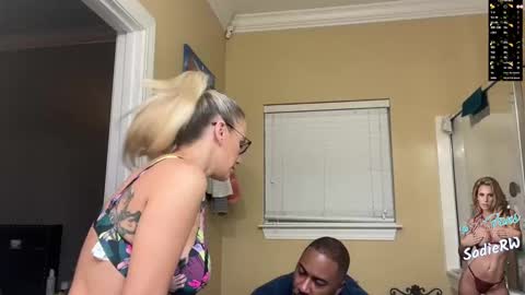 SadieRW online show from October 2025 12:47:01 AM