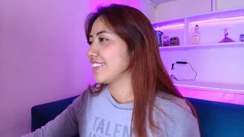 Cami online show from December 2025 07:20:02 PM