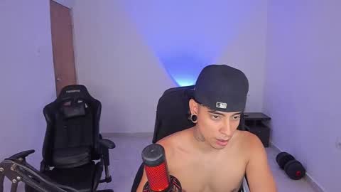 saenz_hotx online show from November 2025 01:15:02 AM