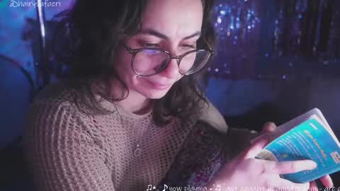 Snapshot of safaeri chatting on December 2024 01:59:02 AM Safa online show from December 2024 01:59:02 AM