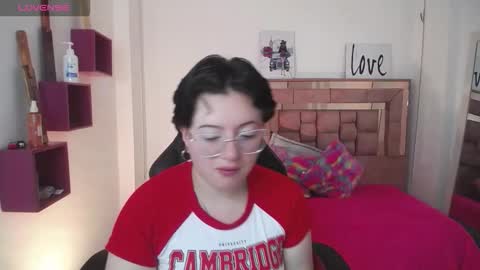 SAFYKA online show from November 2025 03:28:01 AM