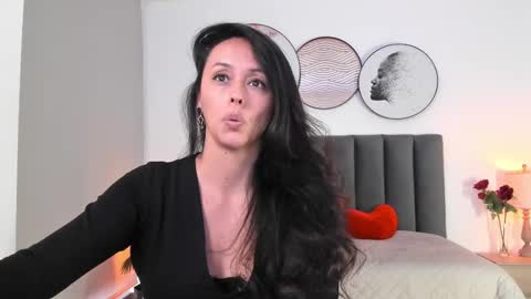 Snapshot of saharagarcia chatting on February 2025 10:31:01 PM Sahara Garcia online show from February 2025 10:31:01 PM