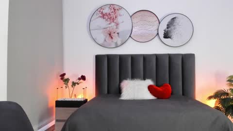 Snapshot of saharagarcia chatting on March 2025 08:22:01 PM Sahara Garcia online show from March 2025 08:22:01 PM