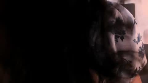 Snapshot of saharagarcia chatting on October 2025 06:39:01 PM Sahara Garcia online show from October 2025 06:39:01 PM