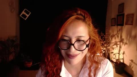 SARA online show from February 2025 08:45:01 PM