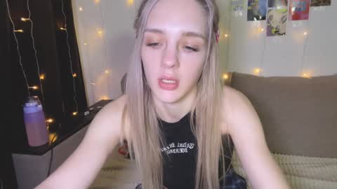 Sofia online show from January 2025 05:33:02 PM