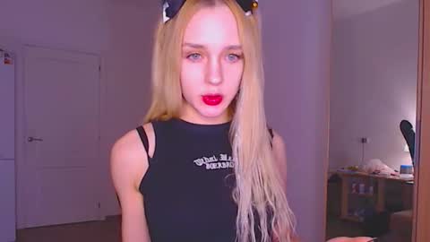 Sofia online show from January 2026 09:29:01 PM