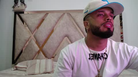 Snapshot of saimong10 chatting on September 2025 02:13:01 AM saimong10 online show from September 2025 02:13:01 AM