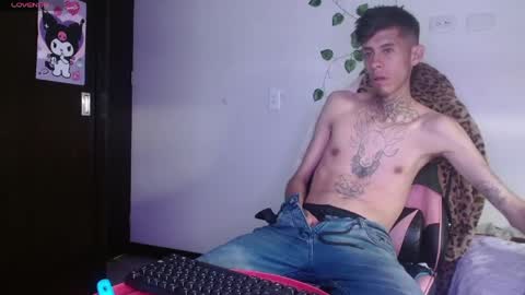 saint boy online show from April 2026 09:28:02 PM