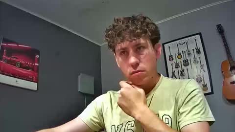 Snapshot of saint_nott chatting on December 2025 09:09:01 PM saint_nott online show from December 2025 09:09:01 PM