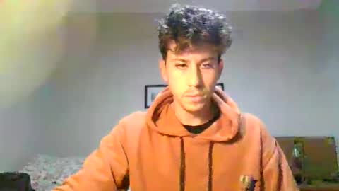 saint_nott online show from May 2026 10:28:01 PM