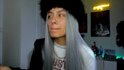 Snapshot of sakaexxx chatting on January 2025 05:41:02 AM online show from January 2025 05:41:02 AM