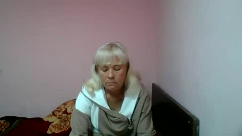 sakura_blonde online show from September 2025 07:44:01 AM