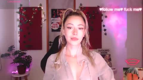 Sakura online show from April 2026 03:06:01 PM