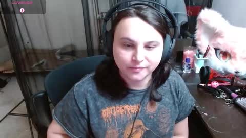 salacious_bunny online show from February 2026 02:43:02 PM